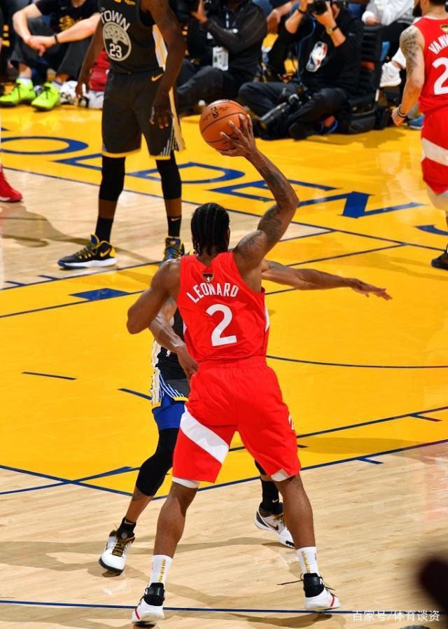 博彩论坛-两度落后两度扳平风雨彩虹铿锵玫瑰