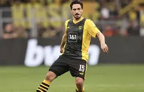 胡梅尔斯备受期待,球队士气高涨了吗